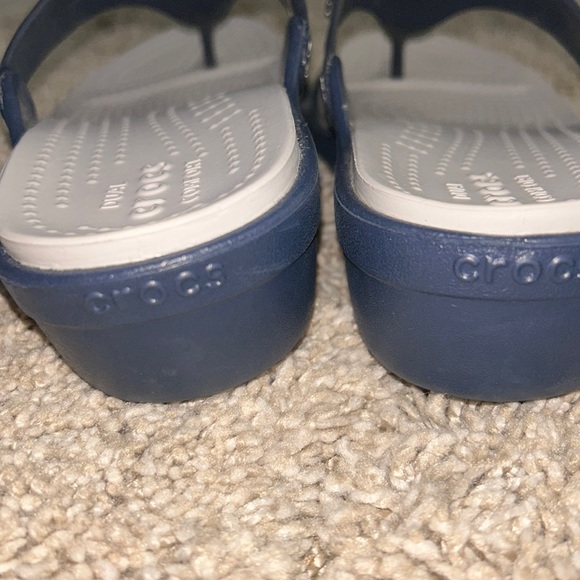 Crocs - Picture 11 of 11